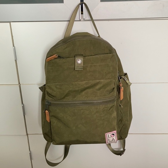 lola escapist backpack